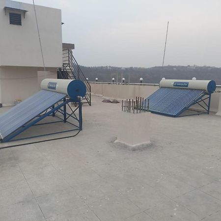 Mangvadi Hotel Anvisha Executive מראה חיצוני תמונה