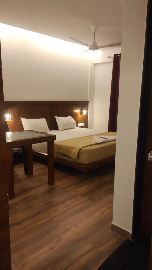 Mangvadi Hotel Anvisha Executive מראה חיצוני תמונה